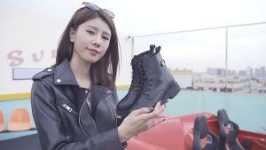 Bốt Nữ đẹp nhất Giày Nữ Mẫu Mới 2024 Mới Giày Da Nữ Da Mềm Cao Cấp Top Giày Bốt Martin Phong Cách Anh Quốc Giày Bốt Cổ Ngắn Giày Thời Trang Hợp Thời Trang phụ Nữ