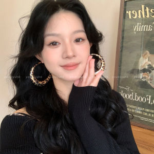 Exquisite Leopard Print Hoop Earrings Womens Fashion Statement Oversized Trendy Girl Style Alloy Jewelry Ear Cuffs