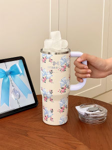 Large Capacity Insulated Water Bottle for Women Office Use with Straw Cold Preservation High Aesthetic Value Ice Dominating Cup