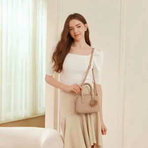 MOSSDOOM Tas Wanita Myla Bag Mode Sederhana Tas Tangan Dengan Aksesoris