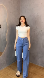 Celana Loose Highwaist Jeans Wanita dan Celana Kulot Jeans Kekinian