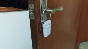 Door Handle Alarm 120dB Door/Window Sensor Alarm System Door Alarm Burglar Protection for Door Handle Vibration for Home Hotel