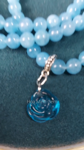 Vòng chuỗi 108 hạt đá Aquamarine size 6.5 li phối viên bánh xe mã não đen charm hoa hồng xanh tinh khôi phong thủy bình an | Hoa Minh Gem