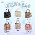 กระเป๋าสะพายข้างคอลเลคชั่นทรงluxury CICELLEเซ็ทคู่. 