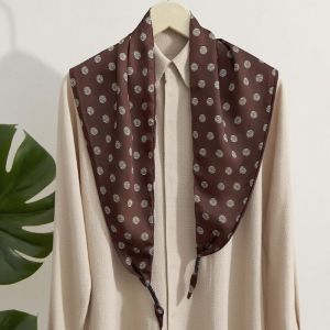 Khăn Choàng Tam Giác Bằng Vải Satin Màu Nâu Kẻ Caro Mùa Thu Mới Khăn Choàng Nhỏ Bảo Vệ Cổ Khăn Choàng Nhỏ Khăn Quấn Eo