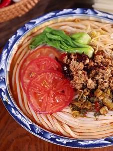Bánh Phở Thủ Công Truyền Thống