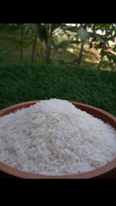 Beras Putih Sumedang FRESH langsung dari Sawah Petani (2kg vacuum)