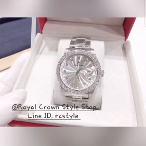 นาฬิกา ข้อมือ Royal Crown แท้ 100% นาฬิกากันน้ำระบบถ่าน ประดับเพชรสวิตเกรดพรีเมี่ยมสวยหรู จัดส่งพร้อมกล่อง และบัตรรับประกัน 1 ปี