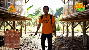EM4 Peternakan Untuk Kesehatan Ternak Dan Mengatasi Bau Kotoran Ternak 1 Liter