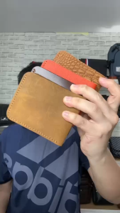 กระเป๋าสตางค์หนังแท้ รุ่นไซส์มินิ กระเป๋าหนังผู้ชาย หนังวัวแท้ 100% ผลิตจากโรงงานไทย พร้อมส่ง