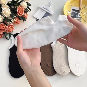 CEEKEY ถุงเท้าผู้ชายเรือถุงเท้าฤดูร้อนบาง ๆ ที่มองไม่เห็นส้นตื้นถุงเท้าผู้ชายถุงเท้าสั้นแบบญี่ปุ่น