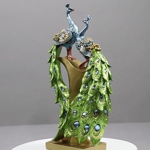 คลินิก เครื่องประดับนกยูงคู่รักสไตล์ยุโรป ร่วมกับ ฝีมือเรซิ่นที่สร้างสรรค์ ตกแต่งห้องนั่งเล่นที่ทันสมัย เพิ่มความสวยคลุมบางชนิด ราคาถูกต้อง