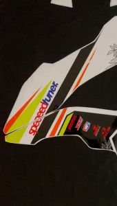 Desain Stiker Variatif untuk Motor Honda Sonic