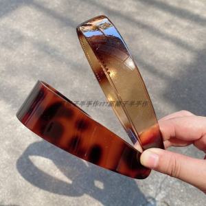 New Wide Edge Hairband Practical Basic Retro Tortoiseshell Amber Colored Hair Clip Bathing Hair Pressing Hair Leopard Print High End