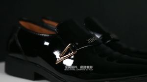 Brand GenGeGo ( 3 Days Delivered COD) Fashion Oxfords Business Casual Leather Shoes Formal Office Shoes for Men Slip-on & Pull-on Genuine Leather Shoes