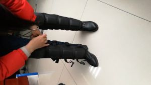 สนับแข้งกันหิน กระเด็น 100% ไม้ ป้องกันใบ ใส่ตัดหญ้า ใส่ระหว่างตัดหญ้า กระดอกและคู่