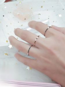 Nhẫn Vàng Hồng Siêu Mỏng 18K Không Phai Cho Nữ Nhẫn Đeo Ngón Trỏ Bằng Thép Titan Nhẫn Tròn Đơn Giản Nhẫn Đeo Ngón Trỏ