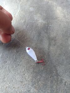 lure upil 2.5cm cocok buat mancing casting ikan tanggung