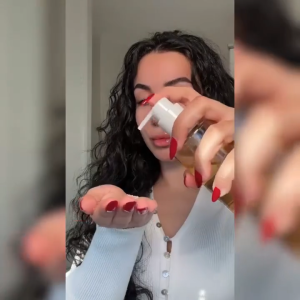 Cleansing Oil 150ml Menyegarkan Tidak Berminyak Halus Penghilang Riasan Kulit Halus Membersihkan kotoran dan minyak kulit Pembersih Wajah Makeup Remover Kulit Sensitif Make Up Remover Glow Kulit Kusam Melembabkan Wajah