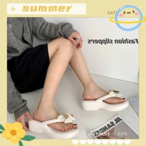 LKfashion ของมันต้องมี รองเท้าแตะหูหนีบแบบสวมสุดน่ารัก มาพร้อมโบว์ติดรองเท้าตกแต่งให้รองเท้าดฟุน่ารักมากยิ่งขึ้น