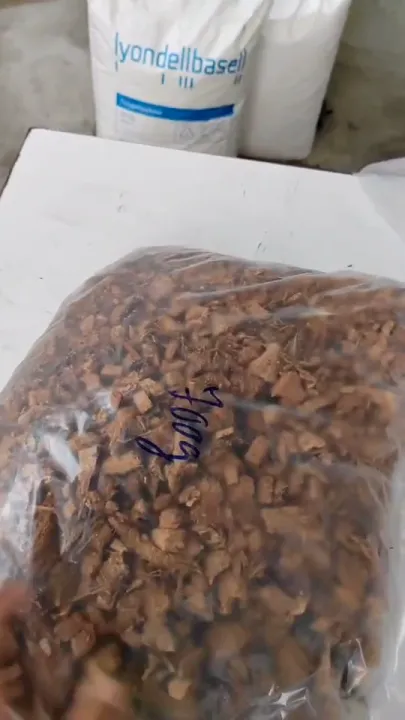 กาบมะพร้าวสับเล็ก 700 กรัม สำหรับผสมดินปลูก