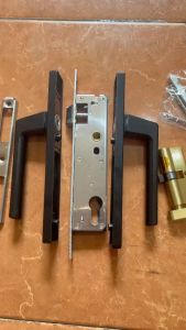 Khóa tay gạt cao cấp cửa nhôm chính hãng ATD dùng cho các loại nhôm hệ 55 vát cạnh pma...