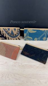 20 Pcs Dompet Batik Resleting 195 x 115 Cm Kemasan Plastik