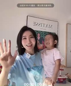 Tinh dầu đuổi muỗi máy đuổi muỗi điện tử đèn đuổi muỗi an toàn cho bé set 4 lọ + đèn cắm hình vịt - Happy Life 4Kid