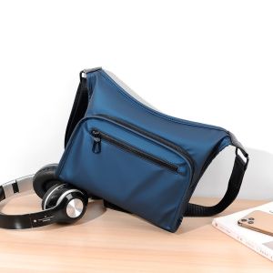 ทันสมัย กระเป๋าสะพายข้างผู้ชายกันน้ําสําหรับปั่นจักรยาน สไตล์เกาหลี Mail Carrier Bag อินเทรนด์ กระเป๋าใบเล็กสําหรับเยาวชน