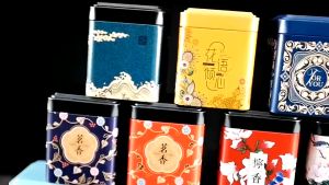 Hộp thiếc đựng trà đựng bánh hình chữ nhật nhiều họa tiết mẫu mã đa dạng