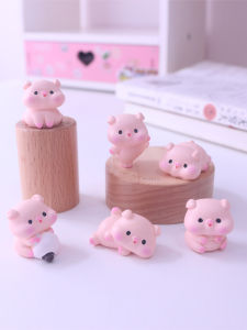 Đồ Trang Trí Bàn Làm Việc Dễ Thương Mini Pig Desk Decorative Gifts Quà Tặng Trang Trí Không Gian Làm Việc Đồ Trang Trí Bằng Nhựa Màu Hồng