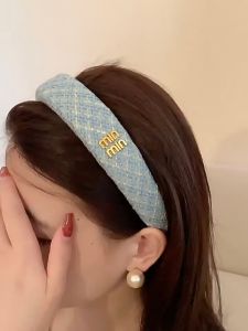 ที่คาดผม Min Min  ติดอะไหล่ทอง หนานุ่ม บุผ้าอย่างดี คาดผมไม่เป็นรอย