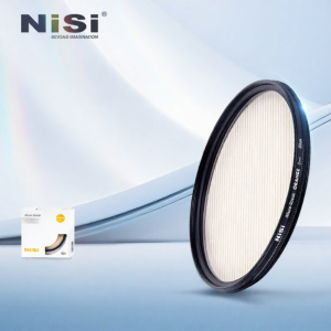 Nisi | Blue Orange Streak Photographic Filter for Urban Night Photography with Light Streaks