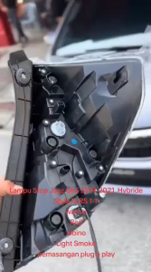 STOP LAMP MITSUBISHI OUTLANDER  SPORT SMOKE 2010-2020 STOPLAMP Keterangan : 1. Sistem Ganti 2. Warna : Smoke 3. Plug n Play 4. Fungsi : Lampu Senja Lampu Rem Lampu Mundur 5. Style : Light Bar + LED 6. 1 Set 2 Pcs ( kanan & kiri ) Pengiriman dari Jakarta