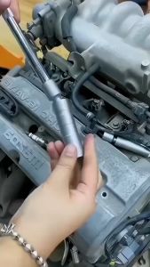 บล็อกหัวเทียน ลูกบล็อก ถอดหัวเทียน ข้ออ่อน พร้อมแม่เหล็ก 3/8 ขนาด 14mm 16mm