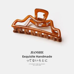 Large Size Acrylic Shark Hair Clip Irregular Simple Design Popular Internet Celebrity Hair Accessories for Updo Hairstyles