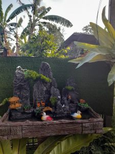 Hòn Non Bộ Thác Nước Sinh Động - Hòn Non Bộ Đá San Hô