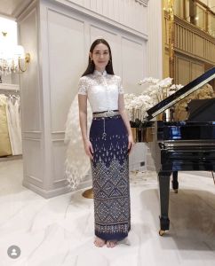 Short Sleeve Crewneck Lace Mesh Long Print Skirt Set with Beaded Belt - P005-002 PIMNADACLOSET