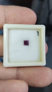 01พลยโรโดไลต์ทรงสี่เหลี่ยมพร้อมส่ง