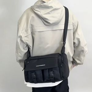 กระเป๋าสะพายข้างผู้ชาย รุ่นใหม่ แฟชั่นเกาหลี หลายช่อง จุของได้เยอะ ใช้งานสะดวก