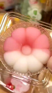 Whole Box Traditional Pie Handmade Mochi Flow Heart Snow Skin Flow Heart Fruit Mid-autumn Festival Fruit Skin Flow Heart Fruit Mid-autumn Moon Cake Mid-autumn Moon Cake