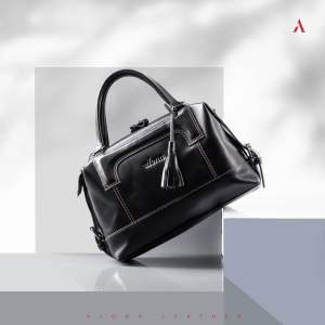 Alona Leather Jakarta - Freya Bag Tas Wanita Kulit Premium Fashionable  Anti Air Api Simple Trendy / Hand Bag Sling Bag Wanita Cantik