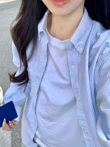 เสื้อเชิ้ตผู้หญิงฤดูร้อนปี 2024 ทรงหลวมบางลายทาง เสื้อคลุมกันแดดสำหรับนักเรียน สไตล์ลำลอง แขนยาว ปกโปโล