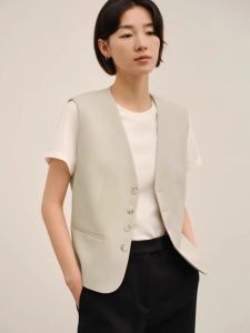 Spring Autumn Slimming Breathable Cool Style Sleeveless Button Vest Layering Lightweight Outerwear Tank Top for Women