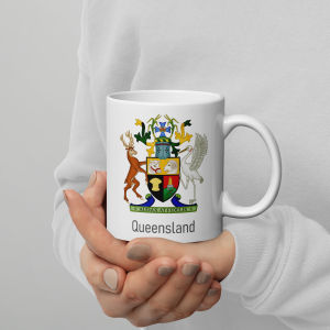 คูลเลอร์คิง Queensland Australia Coat Of Arms  แก้วกาแฟ 11 หรือ 15 ออนซ์ สีขาว – เหมาะสำหรับชา กาแฟ และของขวัญ ของที่ระลึก