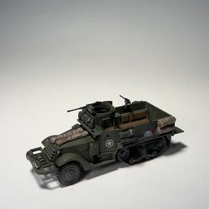 1st Armored Division M3A1 Semi-tracked Vehicle Model 1/72
