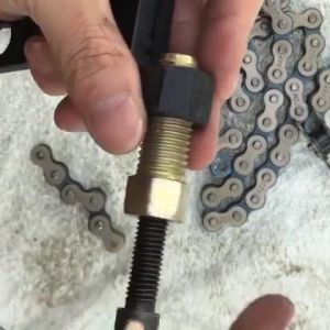 Alat Pemotong Rantai Universal - Chain Breaker Potong Sepeda dan Motor