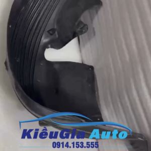 Chắn bùn lòng dè sau Mitsubishi Xpander 2017-2022 5370C415