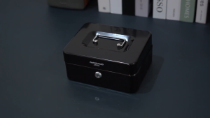 (COD) TaffGUARD 200A Brankas Penyimpanan Uang Dokumen Aman dan Praktis Cashbox Key Lock 20x16x9cm