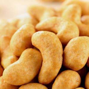 Natural Roasted Salted Cashew Nuts With Skin